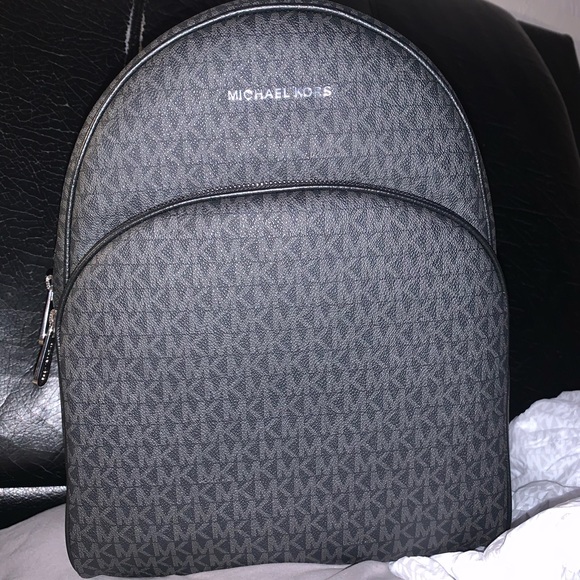 Michael kors back pack: main image 7